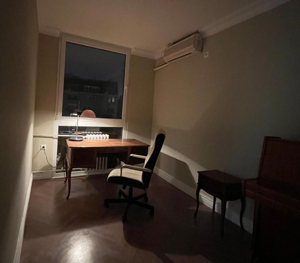 The Alchemist Luxury Apartment Skopje Buitenkant foto
