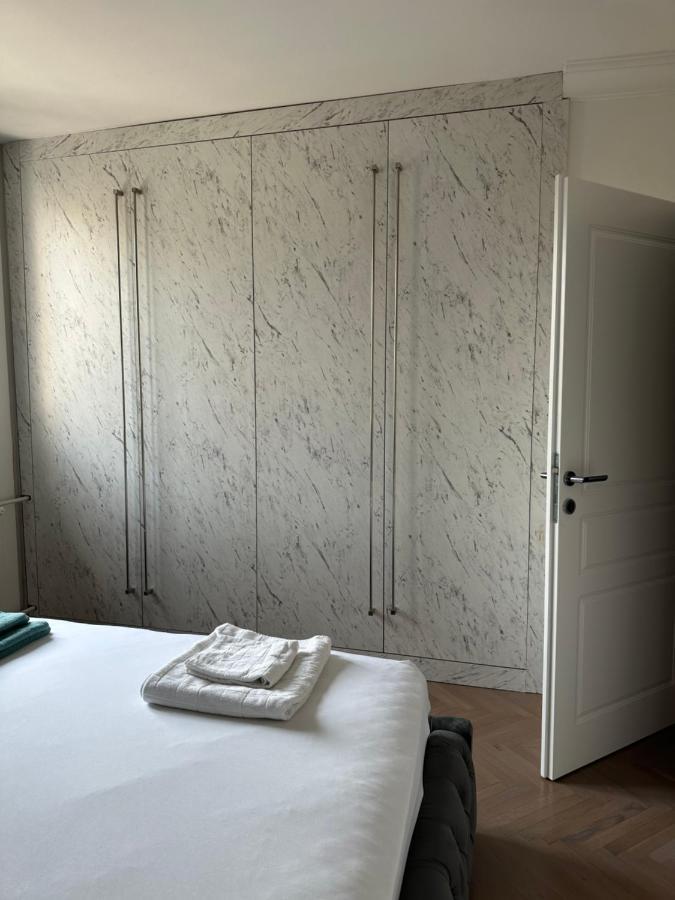 The Alchemist Luxury Apartment Skopje Buitenkant foto